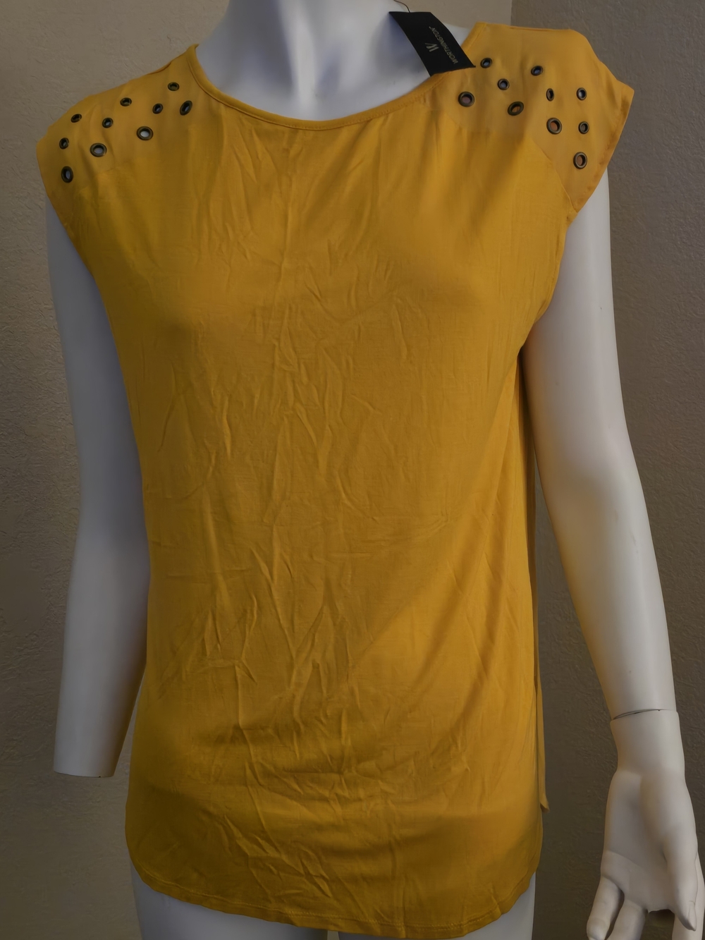 Worthington Mustard Yellow Grommet Shoulder Short Sleeve Top